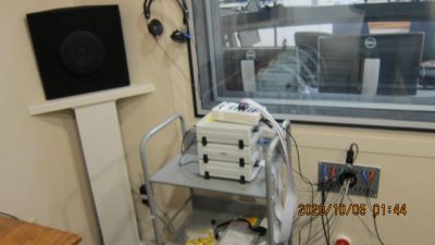 photo of the lab and equipment to record auditory evoked potentials